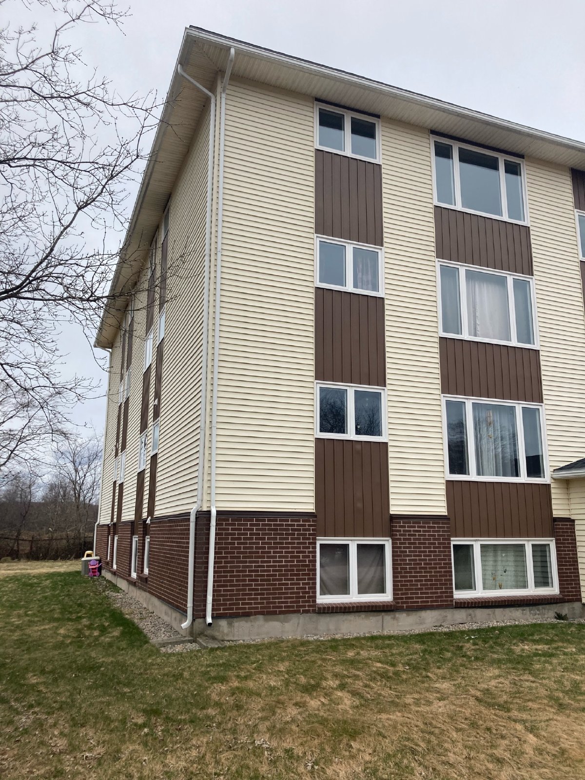 9 Green Valley Drive - 104 property image