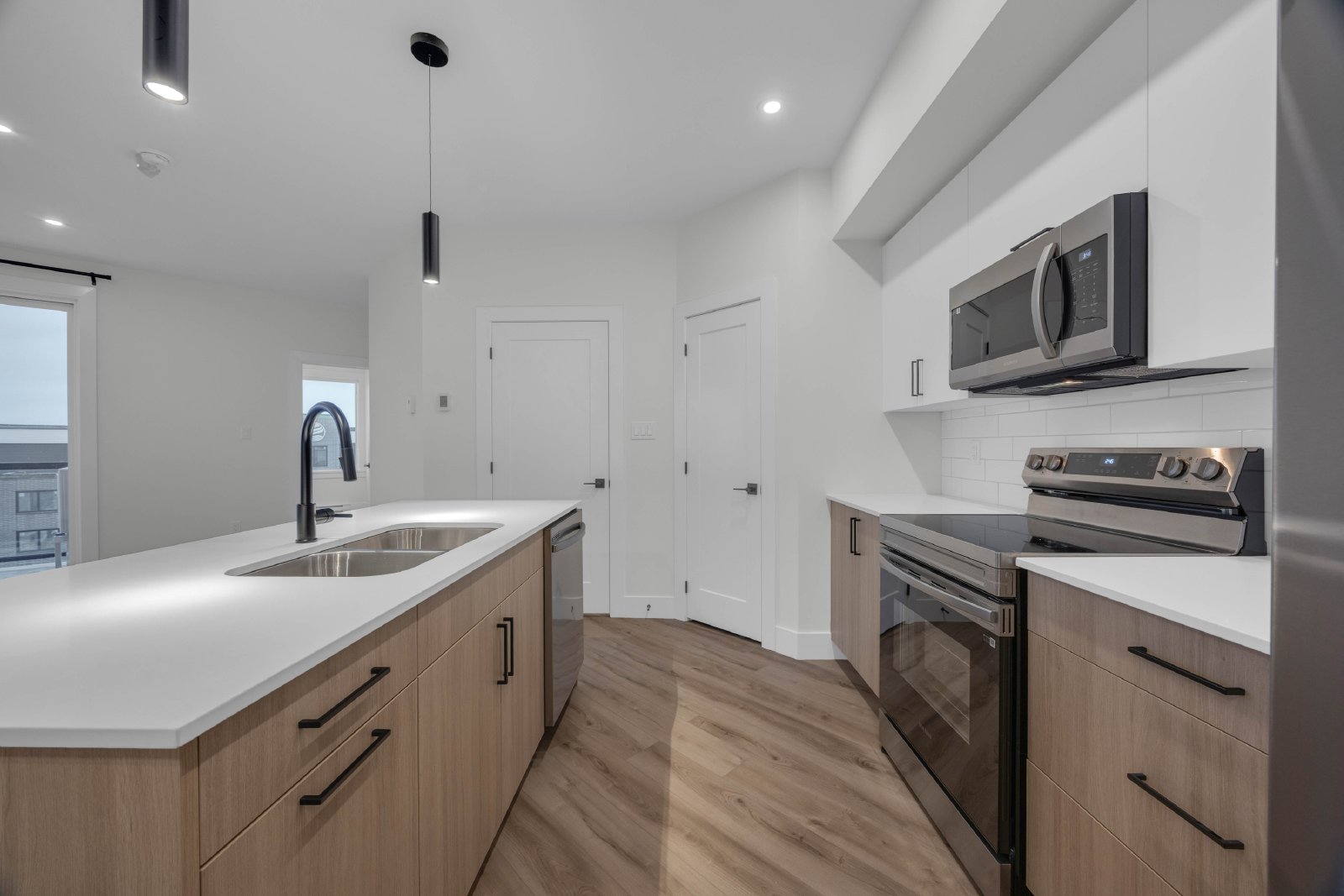 1035 Melanson Road - 607 property image