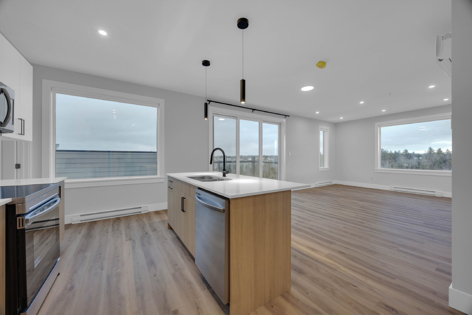 1035 Melanson Road - 617 property image