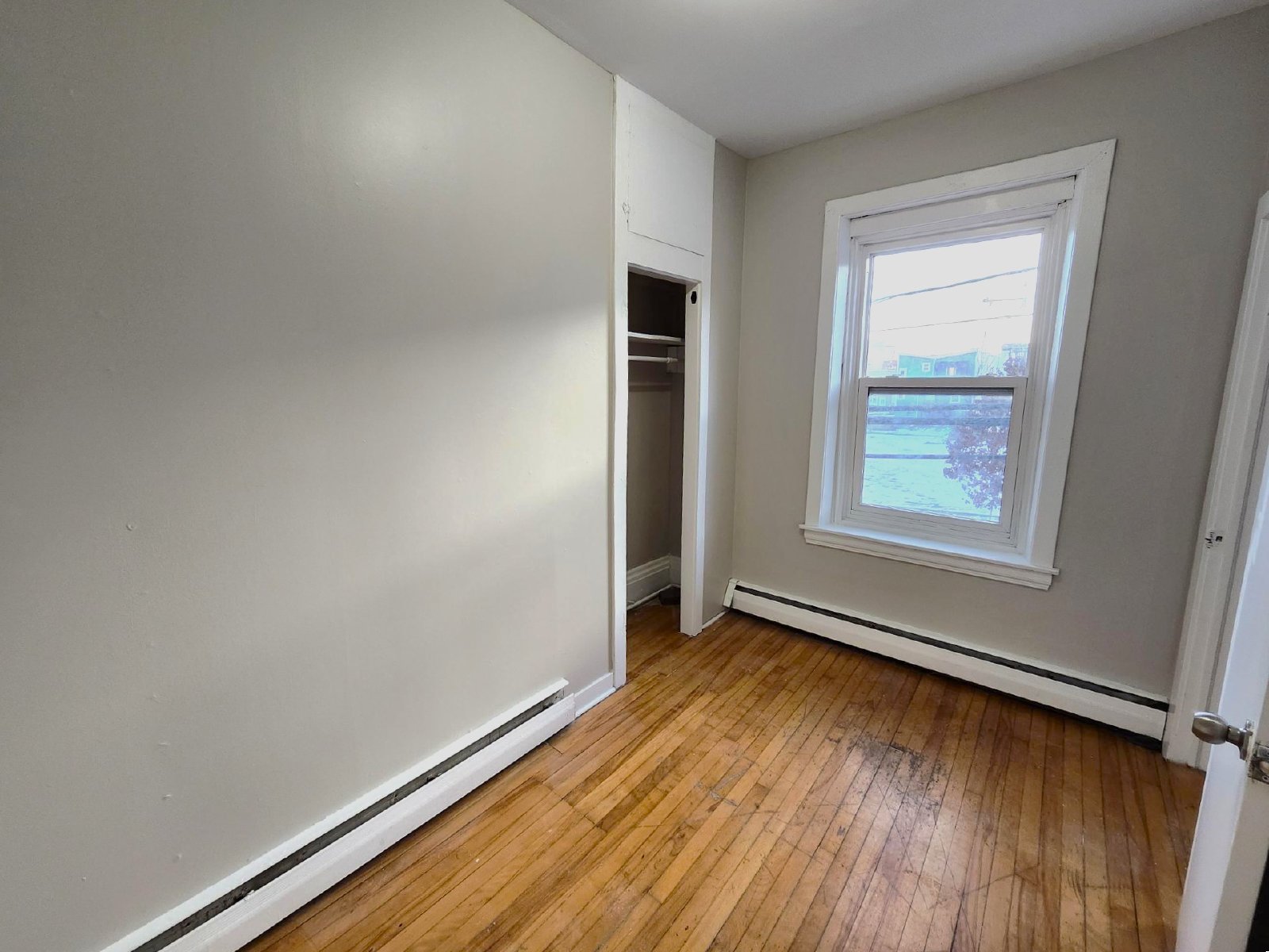 33-35 Paddock Street - 33-2 property image