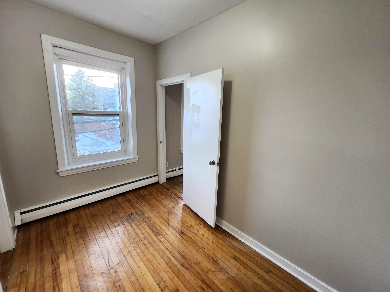 33-35 Paddock Street - 33-2 property image