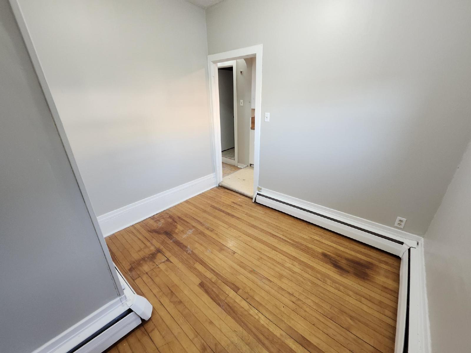 33-35 Paddock Street - 33-2 property image