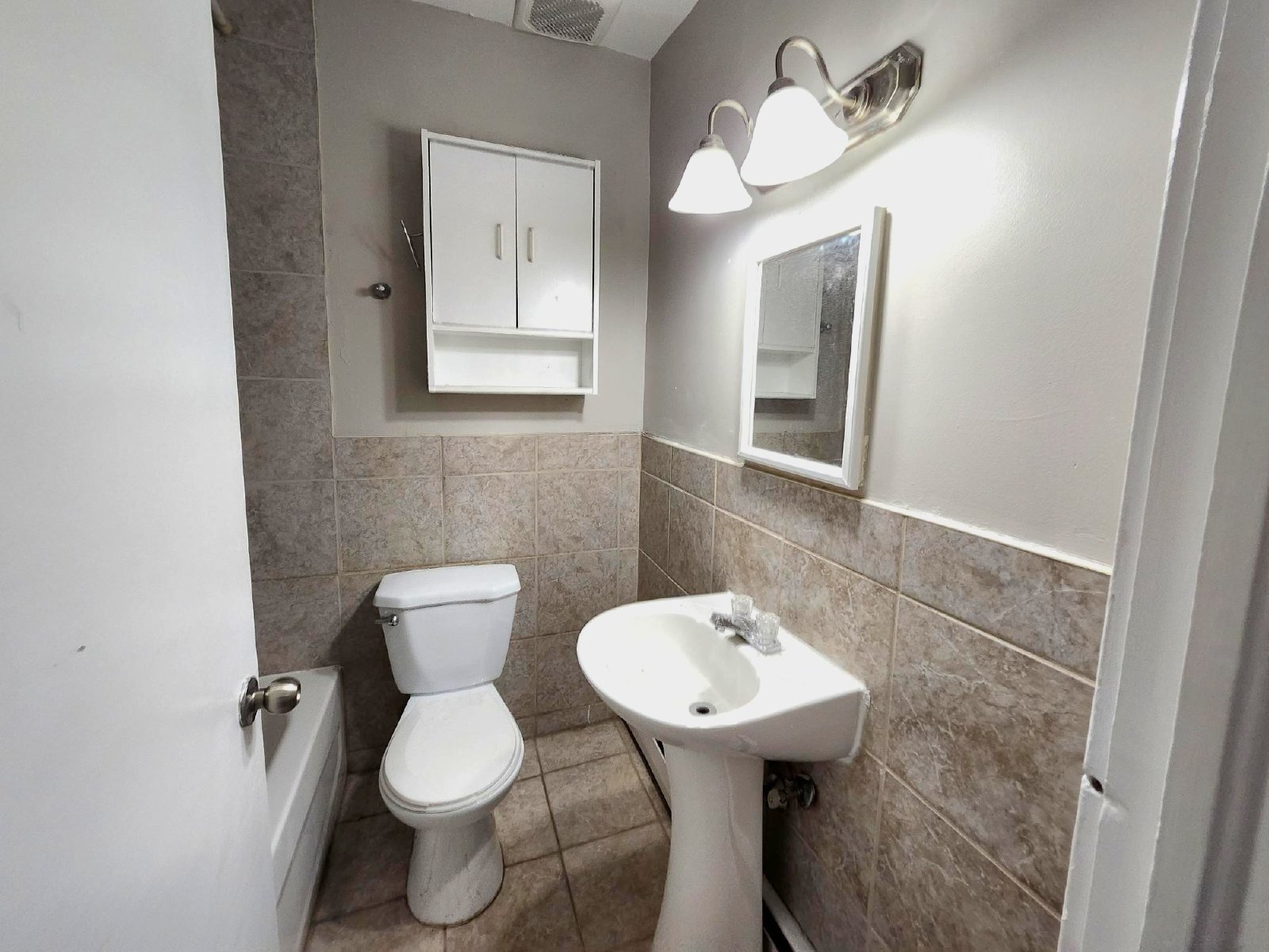 33-35 Paddock Street - 33-2 property image